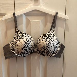 Maidenform push up bra